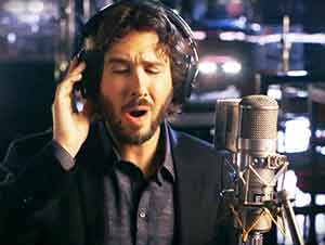 Josh Groban Acaba De Grabar Un Gran Video De Una Canción Clasica Del Mago De Oz.