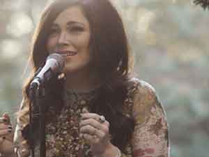 Kari Jobe Saca Su Nueva Canción: "The Garden"